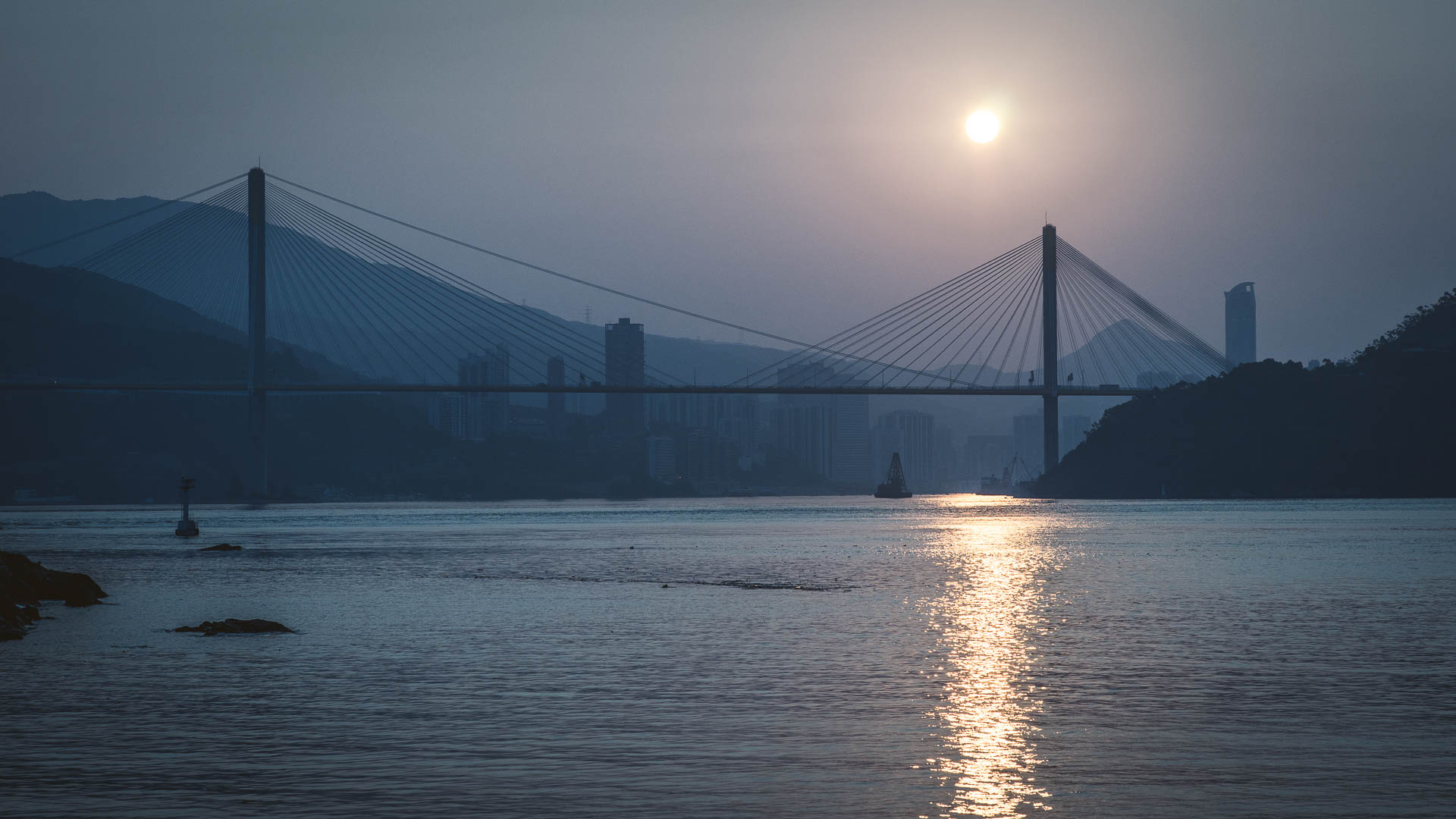 Ma Wan, Hong Kong|Sony A7|Contax Carl Zeiss Planar Distagon Sonnar