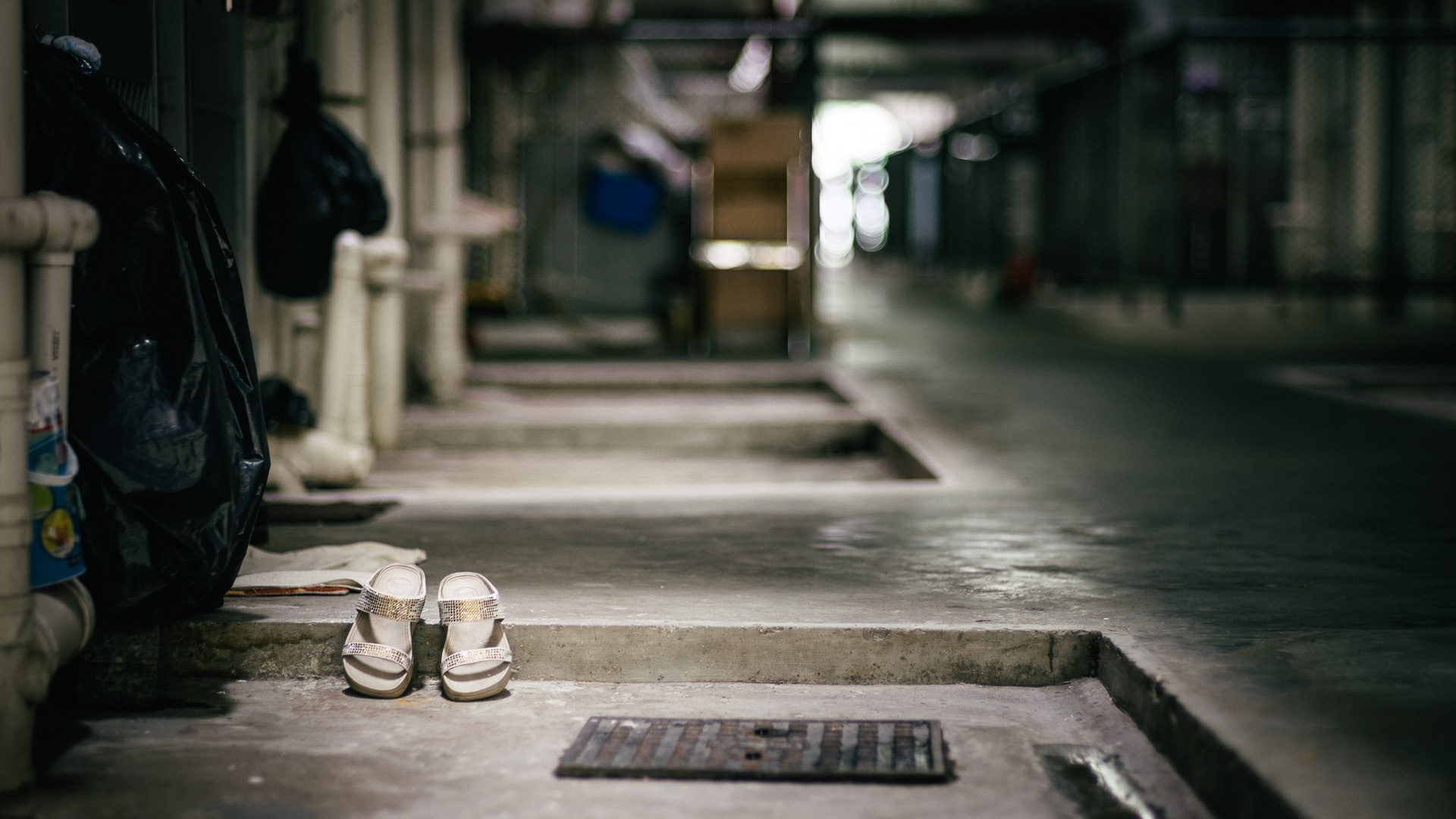 Ming Wah Dai Ha / Shau Kei Wan, Hong Kong