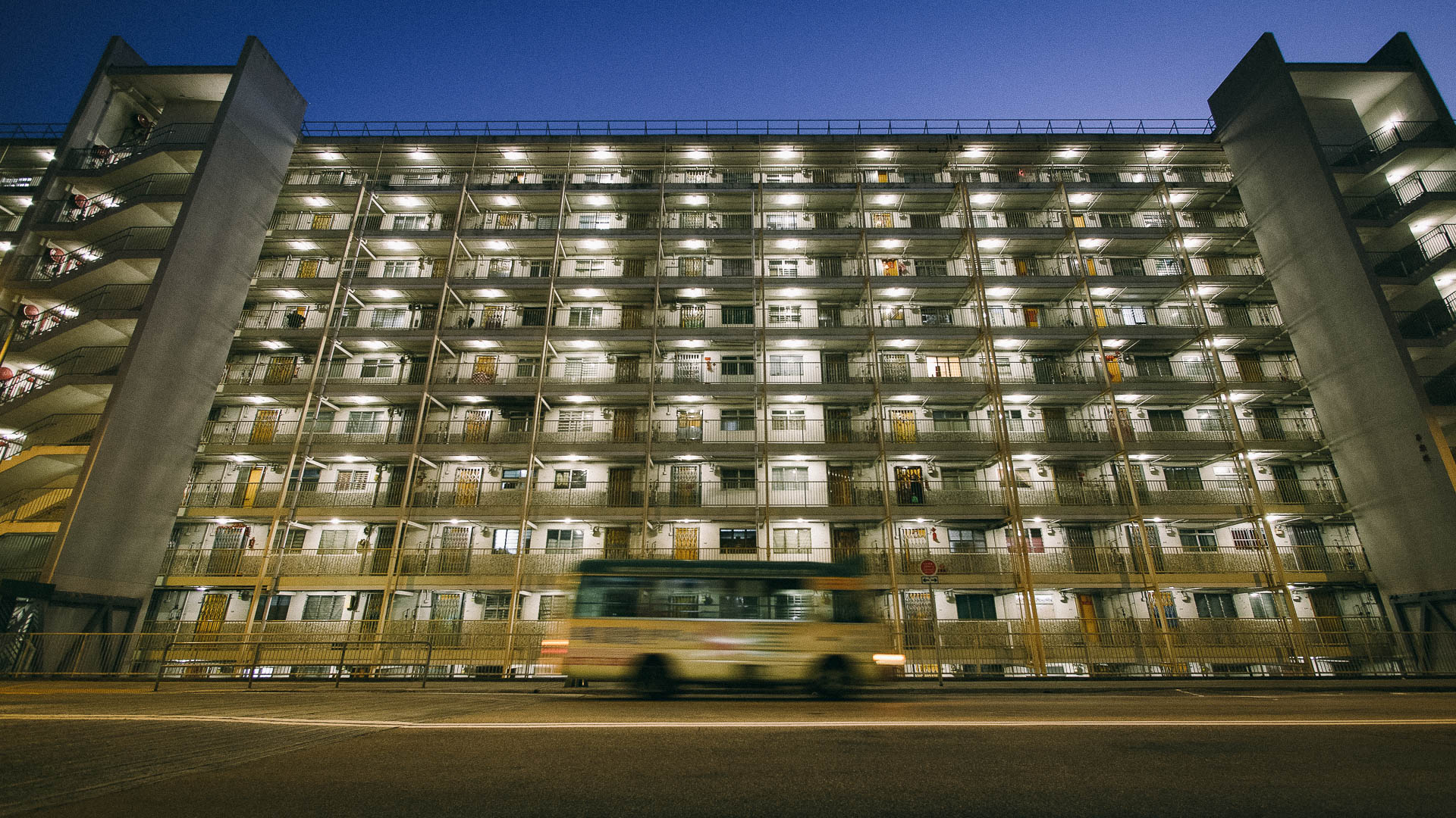 Wah Fu Estate / Aberdeen, Hong Kong